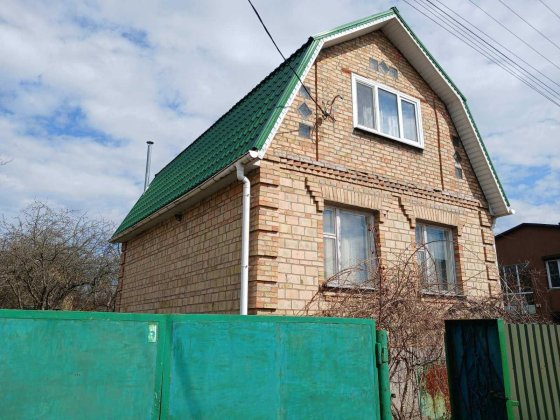 Будинок. 20 км метро Житомирська. Бучанське водосховище пішки 2 хвилини Михайловка-Рубежовка