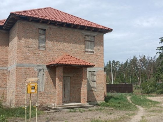 Будинок в гарному місці біля лісу в Мощуні Мощун