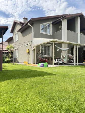 Продам будинок (дуплекс) з ремонтом у котеджному містечку Family House с. Нове Київської області - фото 1