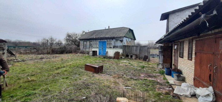 Продам будинок та прилеглу ділянку Київська обл.. Власник, 30000 у.о.. - фото 1