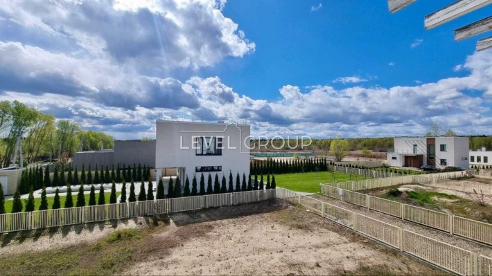 Продам будинок! Київська обл, Обухівський р-н. с. Плюти 120 кв.м. - фото 1
