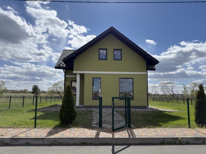 Продаж будинку у Пилиповичах на 9 сотках, закрите КМ - фото 1