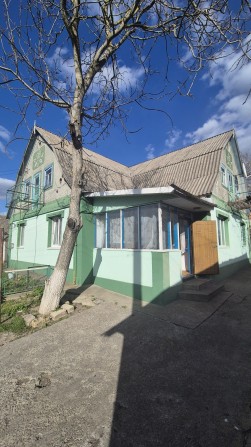 Продаж будинку з комунікаціями.  С. Фурси.  Поруч річка - фото 1
