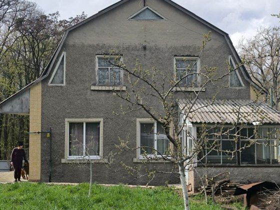 Продається будинок с.Хотів 110000у.о. Хотов