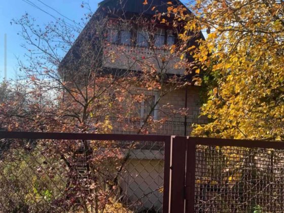 Хотянівка. СТ «Червоний прапор», вул. Лісова № 190 ТРИ окремі кімнати. 5 соток  ГАЗ на ділянці  ( вс Хотянівка
