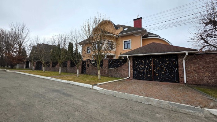 Продаж 3 поверх. будинку 380 м², 12 соток, село Чайки, Бучанський р-н - фото 1