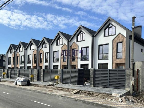 Продаж готового таунхауса поруч з ЖК Чайка, 153 кв.м. Чайки