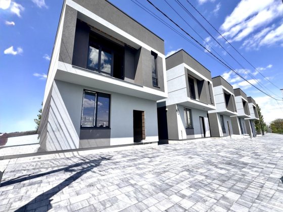 Продаж сучасного будинку 110 м² у с. Чайки. Без комісії Чайки