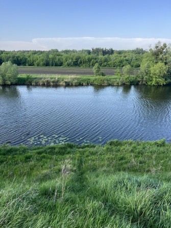 Продам двоповерховий будинок біля річки в с. Шкарівка - фото 1
