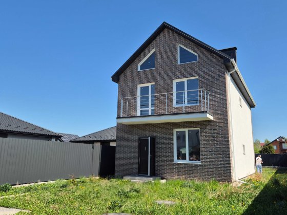Будинок 120 м² з великим двором — 5 соток, 4 кімнати, якісне будівництво