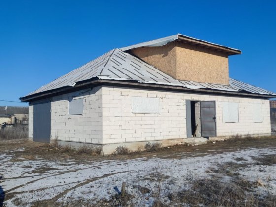 Продається будова Бобринець