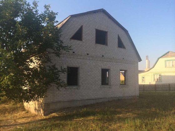 Будинок 10 соток без внутрішніх робіт Александровка