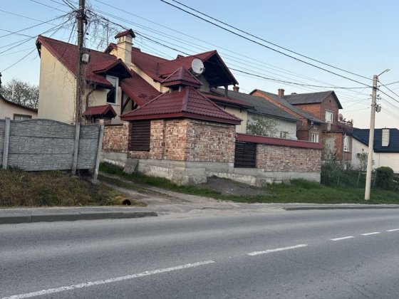 Продаж частини будинку село Сокільники Сокольники