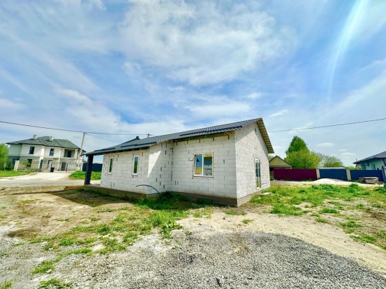 Продаж будинку центр Борисполя  2 км Київ  25км ваучер єоселя так Бориспіль