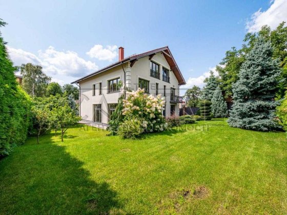 Продажа Дома в Киеве Голосіївський р-н Добрий Шлях вул. ст.м. Голосеевская, ГАЗ!!