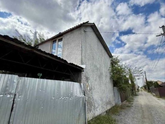 Будинок у Бучі з газом та ділянкою 6 соток Буча