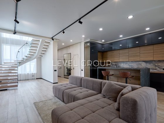 Продаж сучасного котеджу 150 м2 з ремонтом КМ Osocor House, Дарницький район, Славутич, Київ Київ
