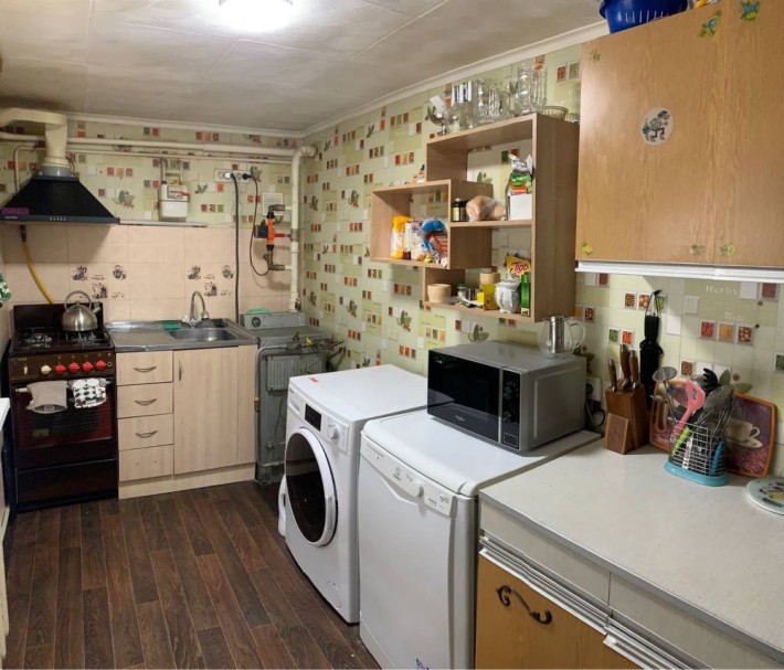 Продається частина будинку, 53 кв., 10 соток, всі комунікації - фото 1