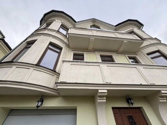 Елегантний будинок в центрі біля парку Шевченка з ремонтом Ивано-Франковск