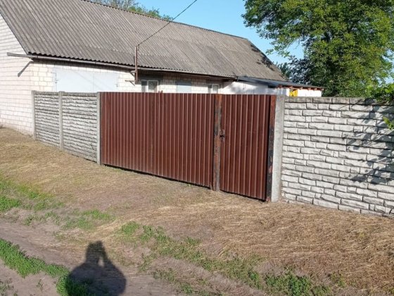 Вільна Терешківка — продаж земельної ділянки з будівлями Кременчук