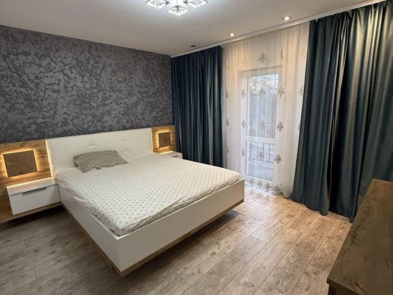 Продаж частина будинку Франківськ Ивано-Франковск