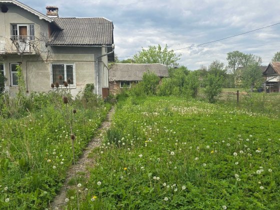 Продається півособняк р-н Пасічна Ивано-Франковск