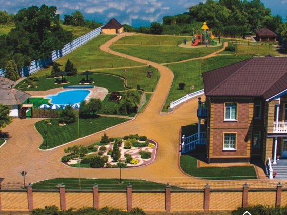 Купити приватний будинок продаж