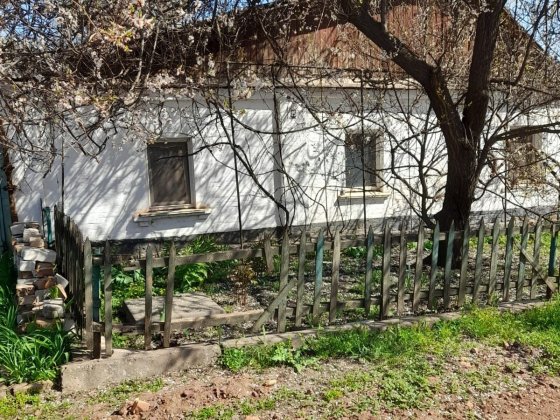 Продаж будинку. Центрально-міський район.  3 кімнати. Вул. Новоросійська Кривий Ріг