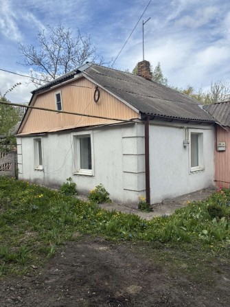 Продам будинок з ділянкою - фото 1