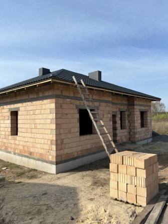 Продам сучасний будинок (типу американка) в Луцьку (р-н вул. Володимирська)! - фото 1