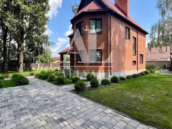 Сучасний будинок у центрі Ірпеня, Кутова ділянка 14 соток, Баня, Гараж Ірпінь