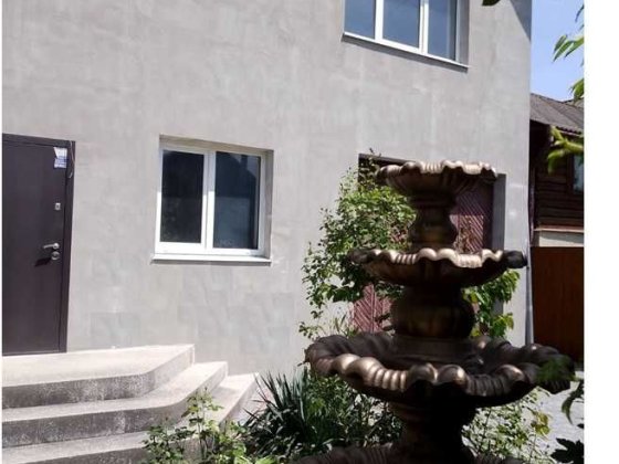 Продам або здам в оренду будинок з ремонтом в Івано-Франківську по вул. Січинського. Ивано-Франковск