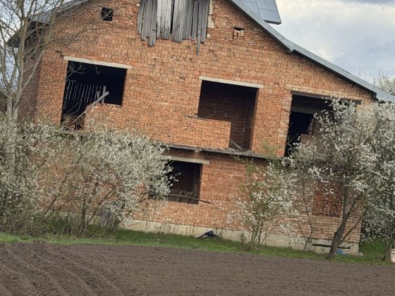 Два будинка за ціною квартири Ивано-Франковск