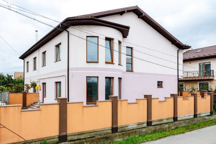 Сучасний 2-поверховий будинок з гаражем та власною ділянкою. ВЛАСНИК - фото 1