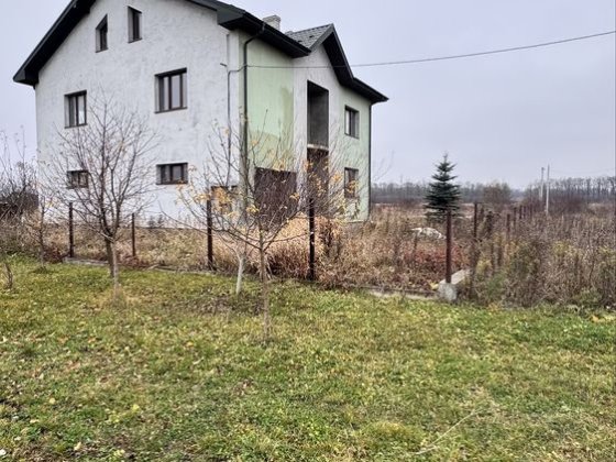 Продаж будинку в чудовій локації, окремі 5 спалень велика кухня-студія. Нова Пропозиція! Івано-Франківськ