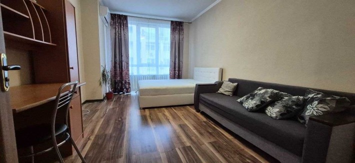 Оренда квартири в ЖК Глорія Парк ст.М. Нивки - 3 хвилини пішки. - фото 1