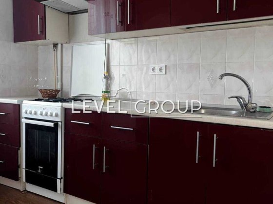 ГАЗ Оренда 3к квартири 63м² Вахтанга Кікабідзе 17, опалення без світла, Святошинський район