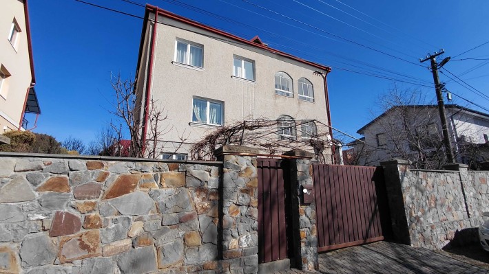 Продаж великого добротного будинок в Сокільниках - преміальному передмісті Львова. - фото 1