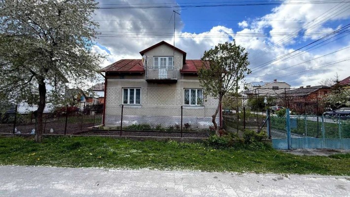 Продаж будинку з ремонтом, 98.9м2, діл 6сот, вул. Мирна Винники Львів - фото 1