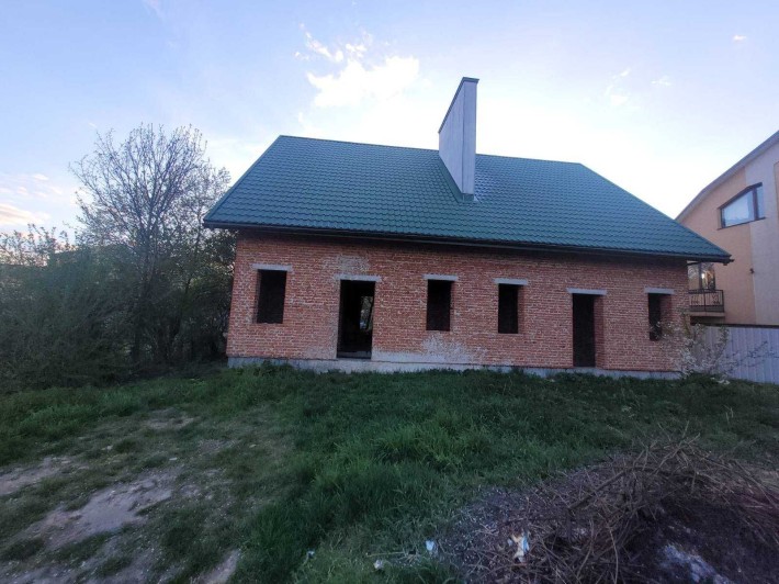 половина будинку та земельна ділянка 2,56 сот., м. Винники - фото 1