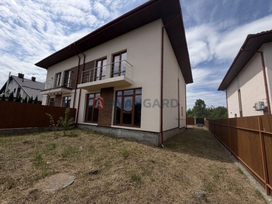 Продаж сучасного котеджу в с. Сокільники, вул. Білозіра Сокольники