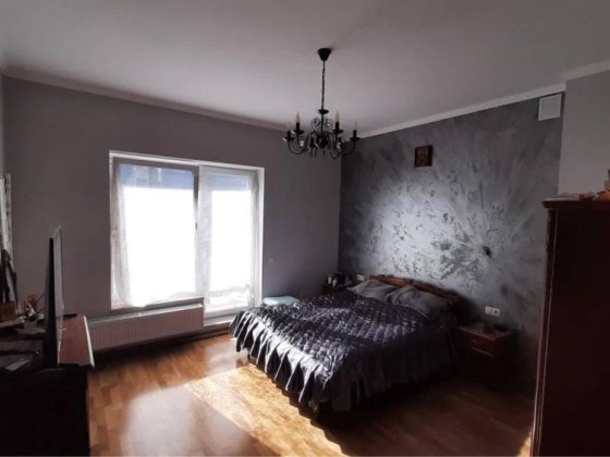 Продаж  триповерхового будинку в Сокільниках площею 200м2 в районі Галіція. Сокільники