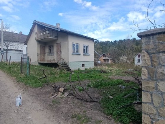 Будинок у Брюховичах серед лісу - ідеальне місце для життя та відпочинку  від Власника