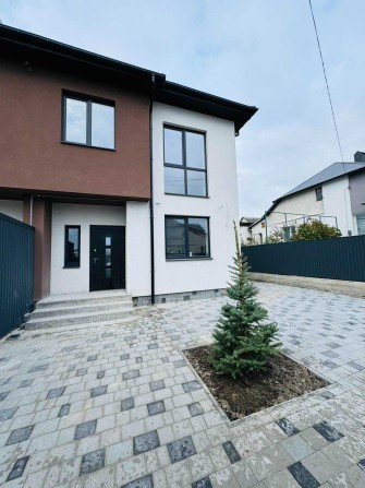 Продаж 4 кімнатного котеджу в центрі Рудне з ремонтом - фото 1