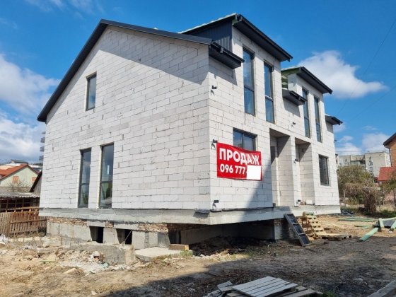 Котедж в Пустомитах, Будинок з ПОВНОЦІННИМ ПІДВАЛОМ ! Пустомыты