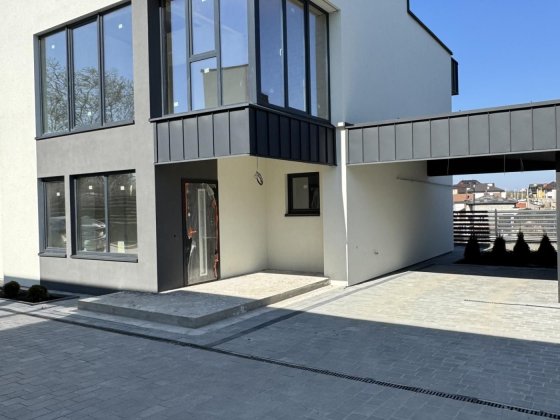 Продаж котеджу в с.Зубра 120 тис Зубра