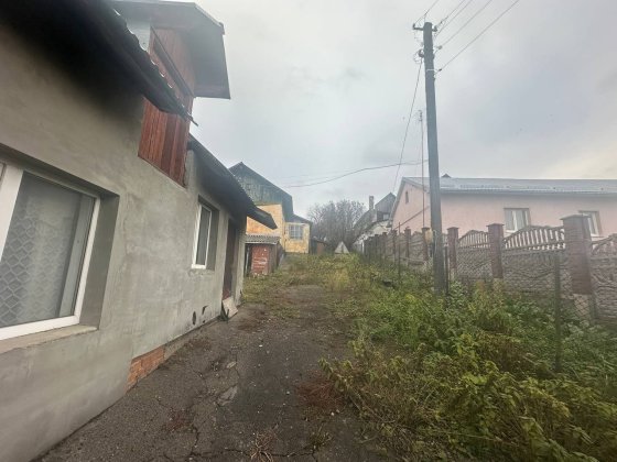 Продаж 2-кім. будинку 80 м.кв. Зубра Зубра