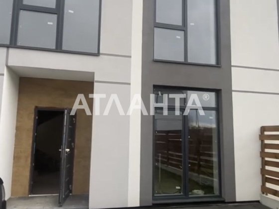 Продаж сучасного дуплексу в с. Зубра — перша лінія біля Львова Зубра