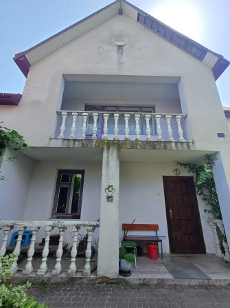 99 тис дол Продаж будинку 300 м кв + 10 соток м. Жовква - фото 1
