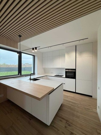 Продаж будинку з дизайнерським ремонтом Конопниця - фото 1